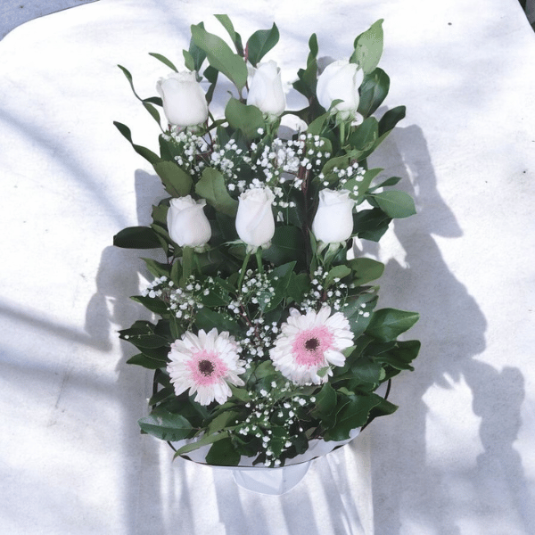 Arreglo floral blanco