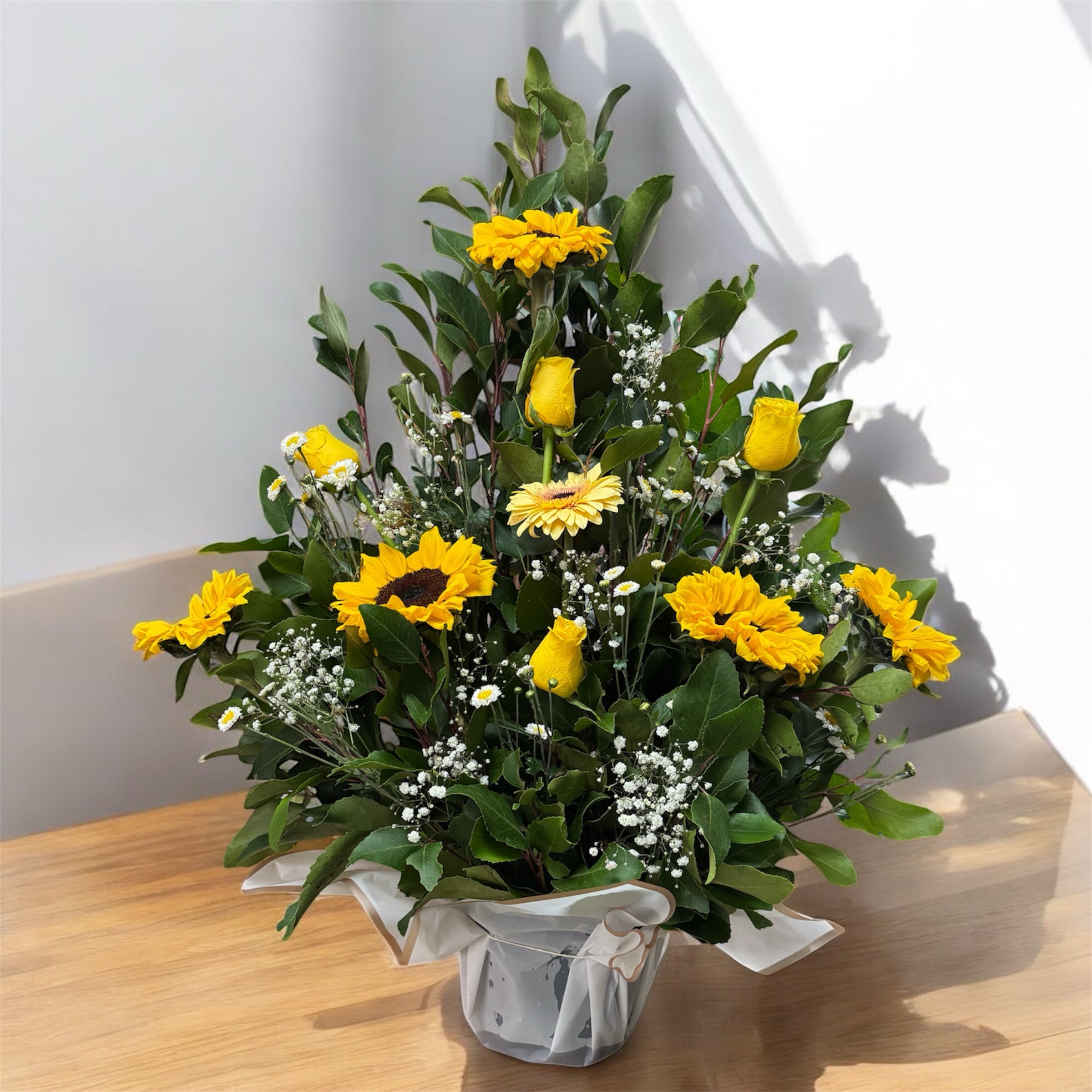 Arreglo floral amarillo tamaño L