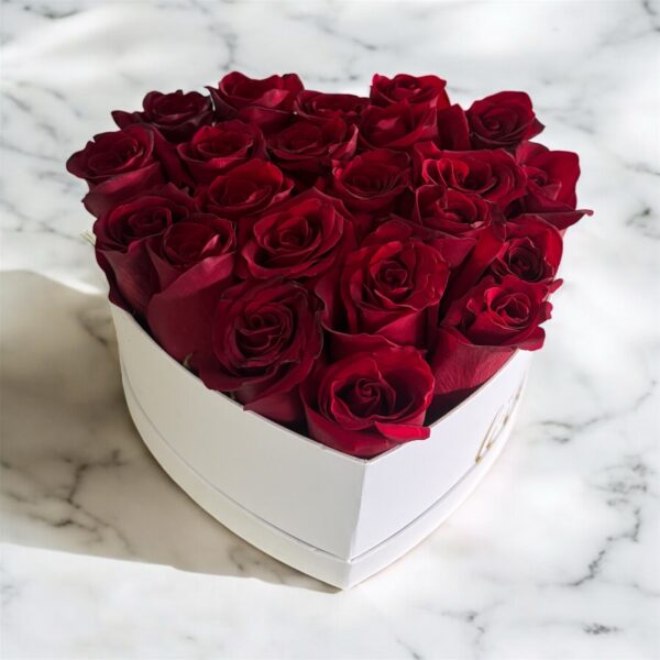 Caja de corazón 22-25 rosas