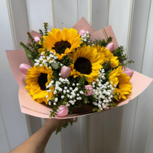 Ramo de tulipanes y girasoles