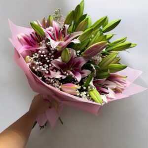 Ramo de 10 Lilyum oriental rosado